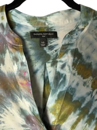 Image 3 of ♻️ UPCYCLED XS Silk Top in Earthy Agate Ice Dye