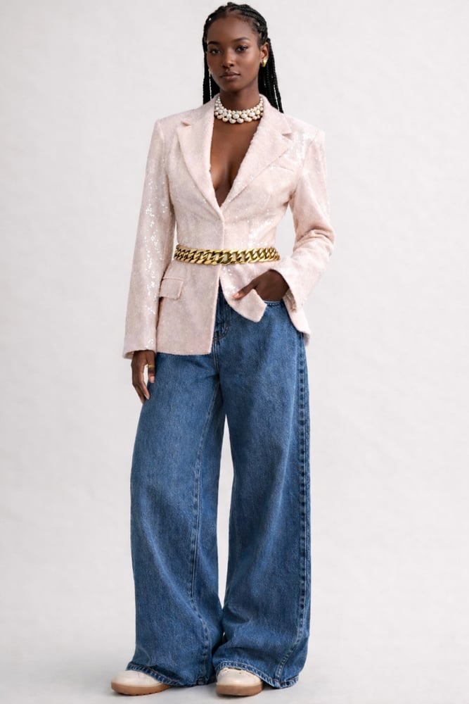 Image of The Pleated Frame Jean