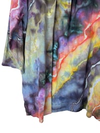 Image 9 of M Cotton Forager Top in Stormy Geode Ice Dye