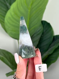 Image 5 of MOSS AGATE RING HOLDERS
