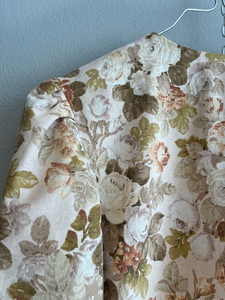 Image of Molly skjorte med blomsterprint (m)