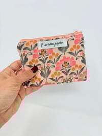 Image 1 of Pochette Porte-monnaie LA DISCRÈTE double gaze indien saumon