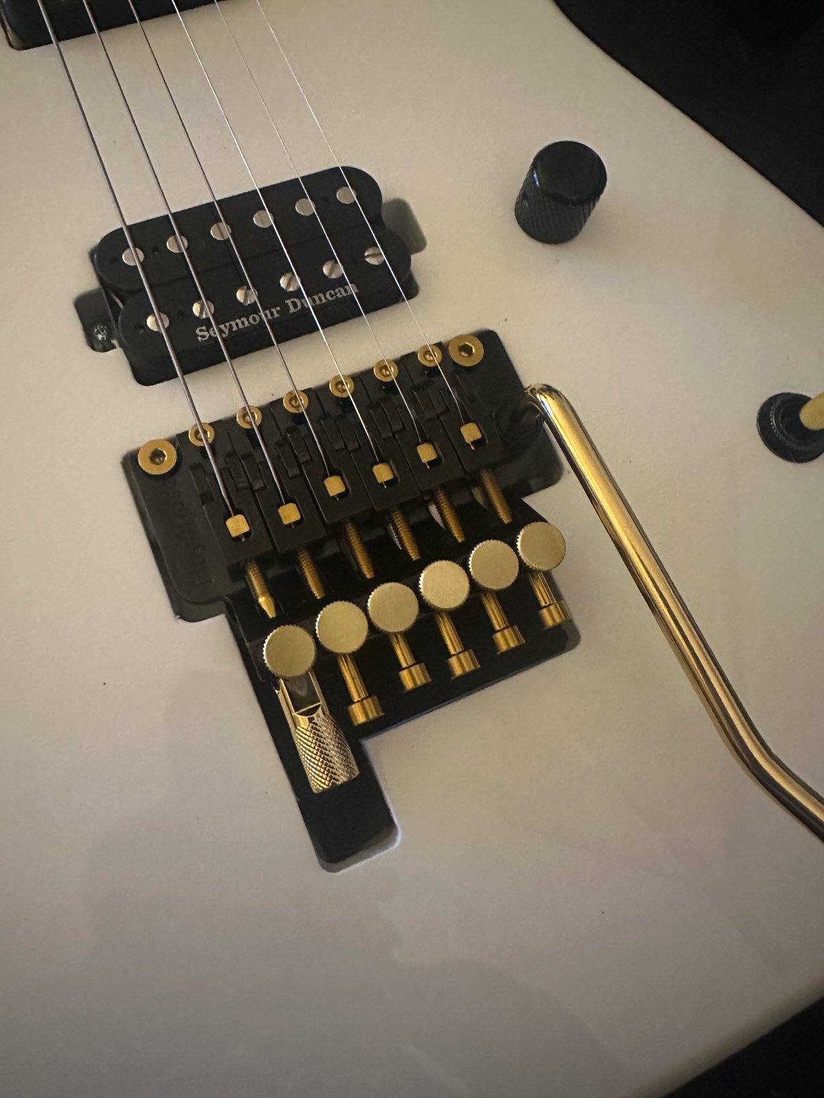 アメドク　チップ　グーフィー　2点 Annihilator #2 in Arctic White | jhaleguitars