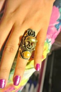 Image of Three Section Gold and Pearl with Skull Design Statement Ring