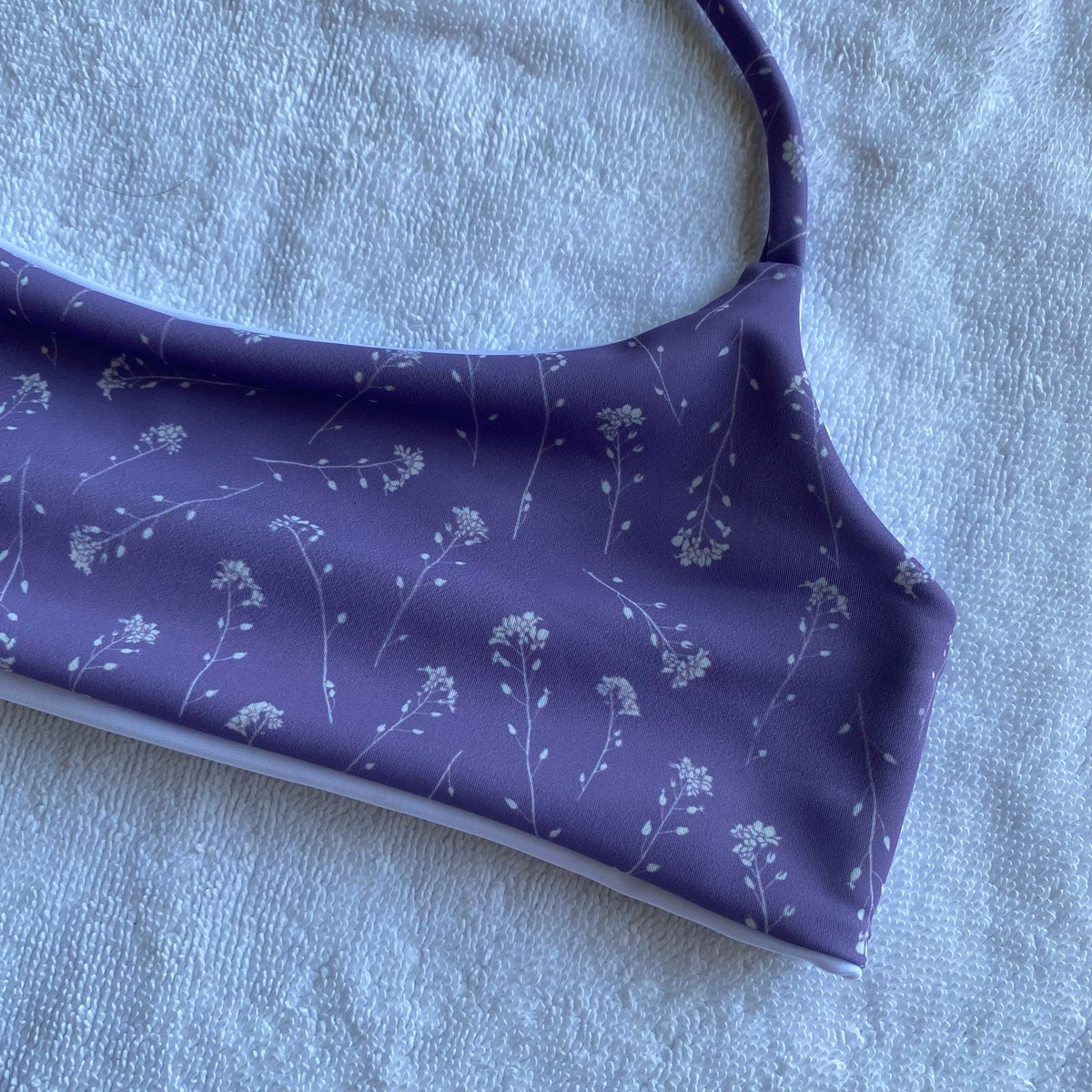 Image of SAMPLE HALTER : LAVENDER FIELDS X WHITE 