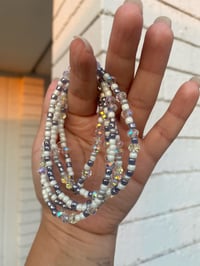 Image 5 of Queen Charlotte Waist Bead