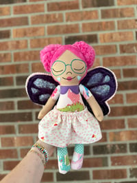 Image 3 of Aria 