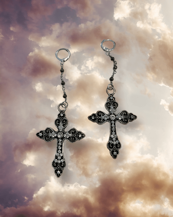 Image of -;- spellbound earrings -;- 