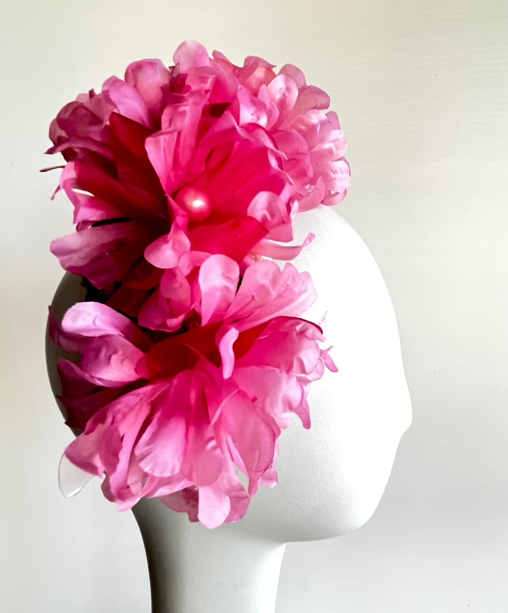 Pink flower headpiece | Meredith McMaster Millinery