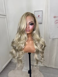 Image 2 of Elaine free part luxury (ready to ship)