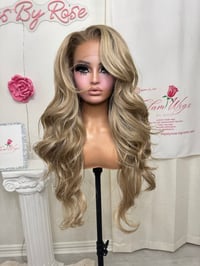 Image 2 of Mia luxury (free part) 