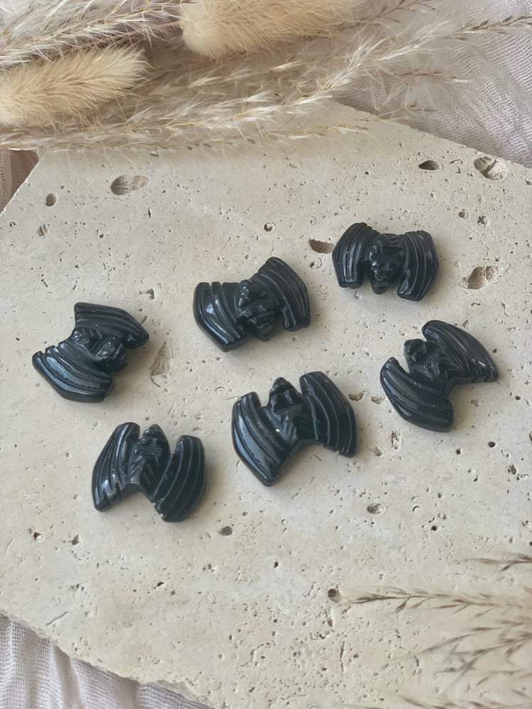 Image of Mini Obsidian Bat Carvings 
