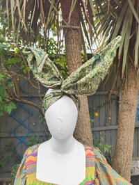 Image 1 of Boho head wrap with Wire - sari fabric -green