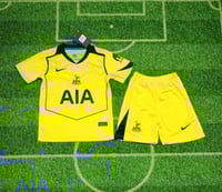 Spurs Yellow Kit