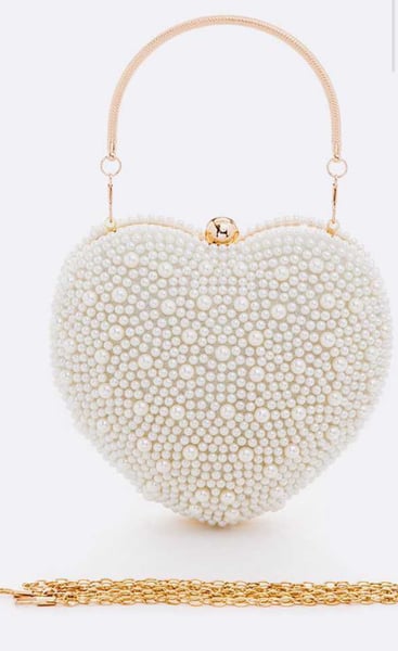 Image of Pearl Iconic Heart Shape Box Clutch