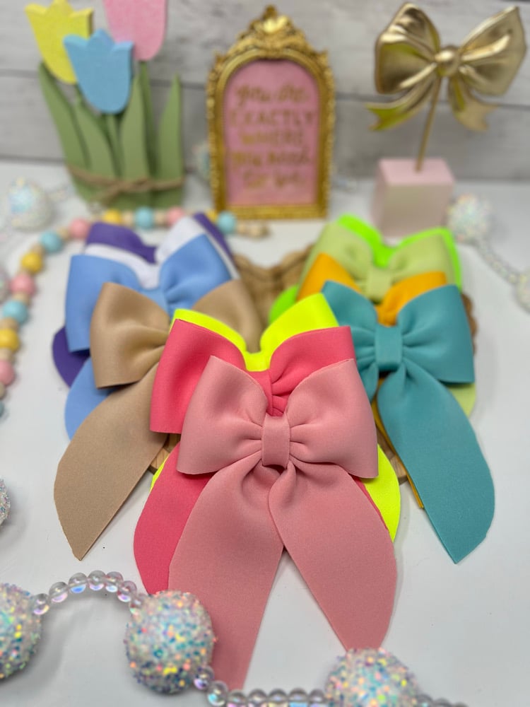 Image of Solid coquette Marshmallow Clips 
