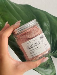 VELVET CRÈME FOAMING SCRUBS 200ML