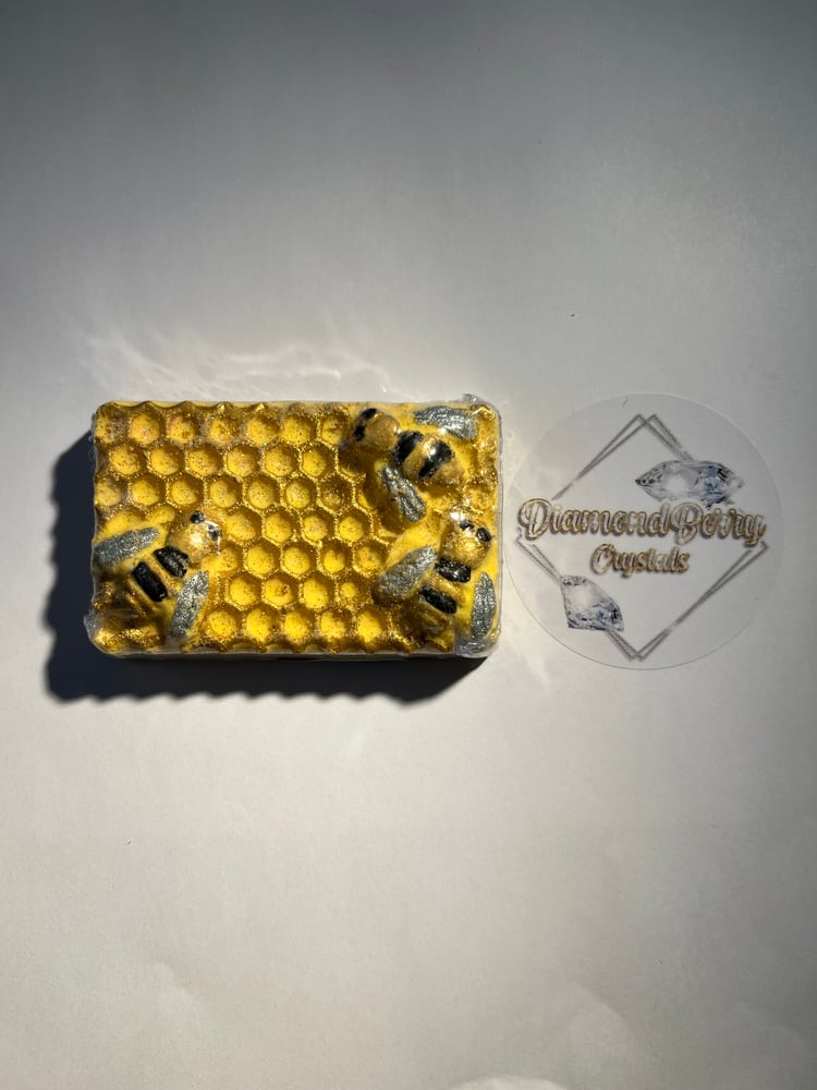 Image of Beehive bath bomb