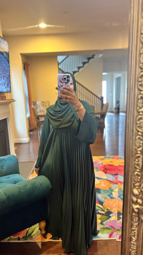 Image of Green Pleated Abaya 54