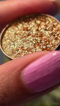 Image 2 of LOVE DELUXE HOLOCHROME 