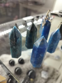 Gem Blue Aratite Points Towers