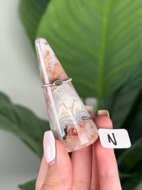 Image 14 of SANGRIA LACE AGATE RING HOLDERS