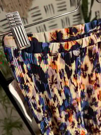 Image 2 of NWT ELLE printed pleated skirt 