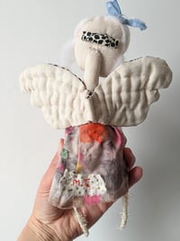Image 3 of What a strange bird