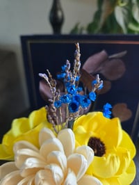 Image 5 of Roped Sunny Elegance Floral Reed Diffuser