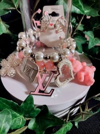 Image 2 of Pretty In Pink 989