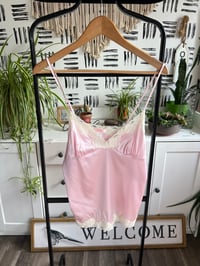 pink lace top 
