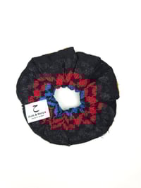 Image 3 of Keffiyeh Scrunchies Black multicoloured