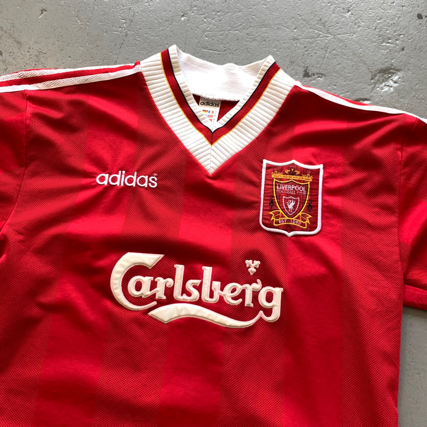 Image of 95/96 Liverpool home shirt size large 