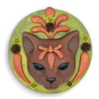Round Sculpture: Nouveau Cat