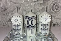 Image 2 of WHITE FLOWER CANDLE SET