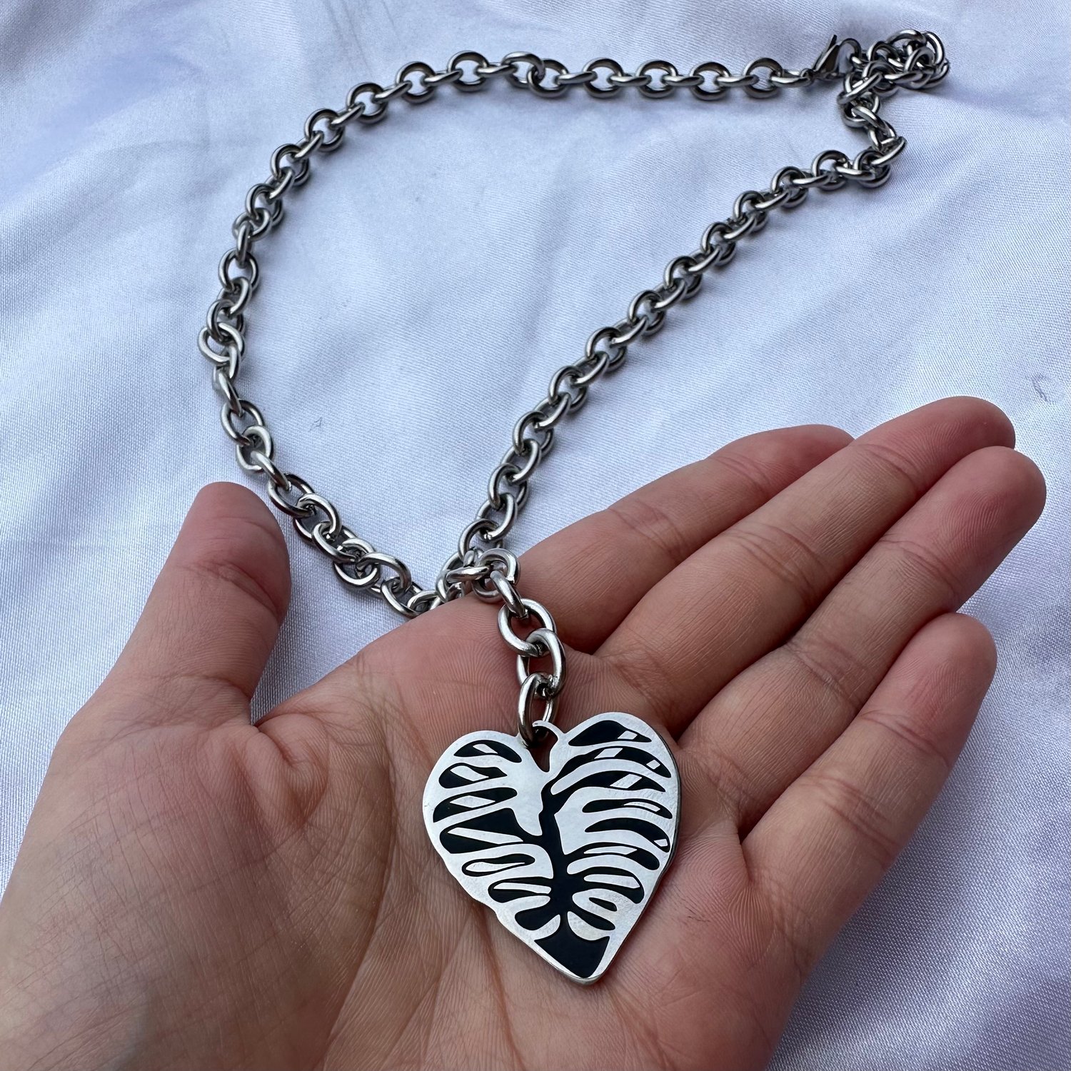 Image of Heartache Chain