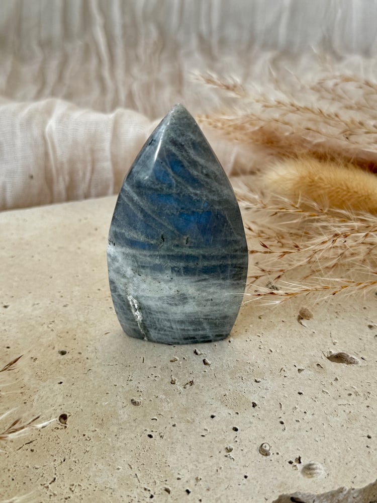 Image of Labradorite Teardrop
