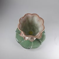 Image 3 of Water lily cup (soft pink)