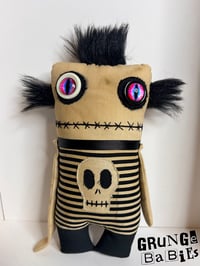 Image 1 of Sable Thorn