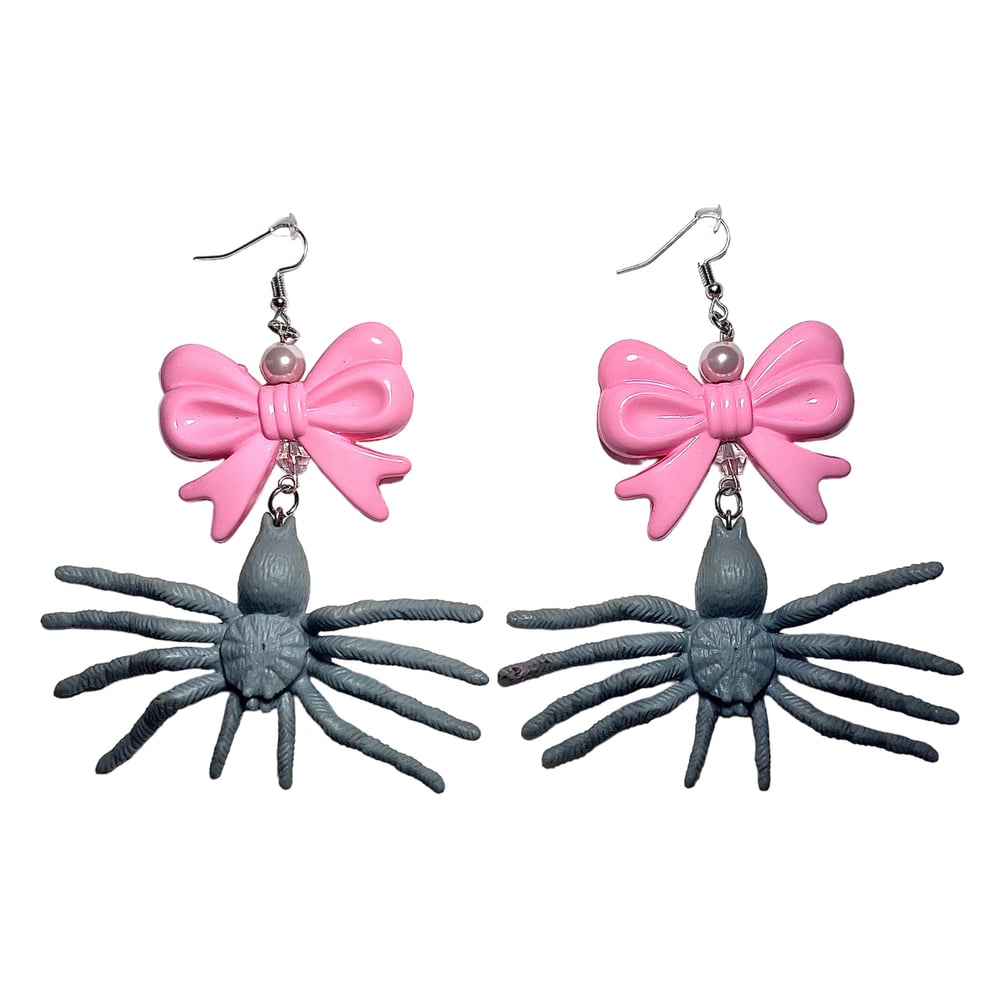 Image of Giant Spider Earrings