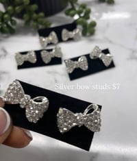 Image 1 of Silver bow. studs 
