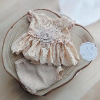 Image 1 of Newborn girls photoshooting set Taziana | beige