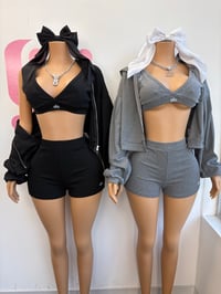 Alo 3 Piece 