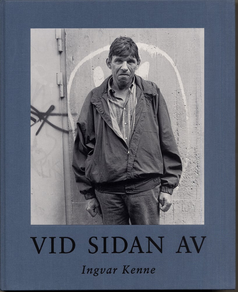 Image of VID SIDAN AV (ON THE SIDE)