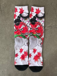 Image 1 of KOKURA HORIMATSU 小倉彫まつ TENGU SOCKS