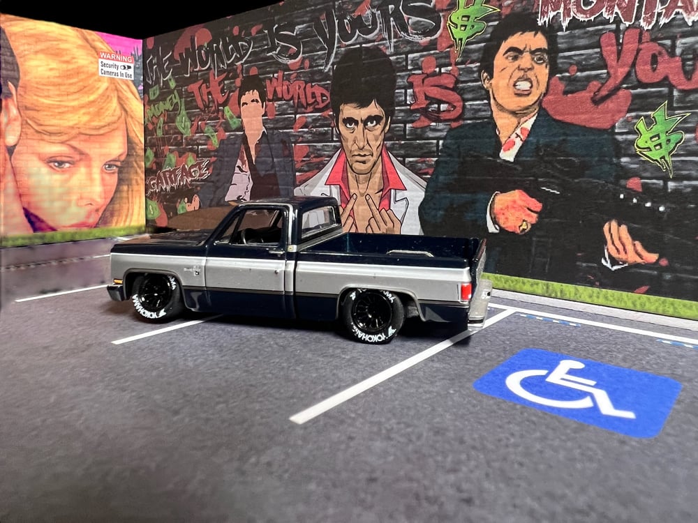 SCARFACE MURAL