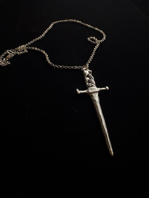 Image of NEEDLE SWORD