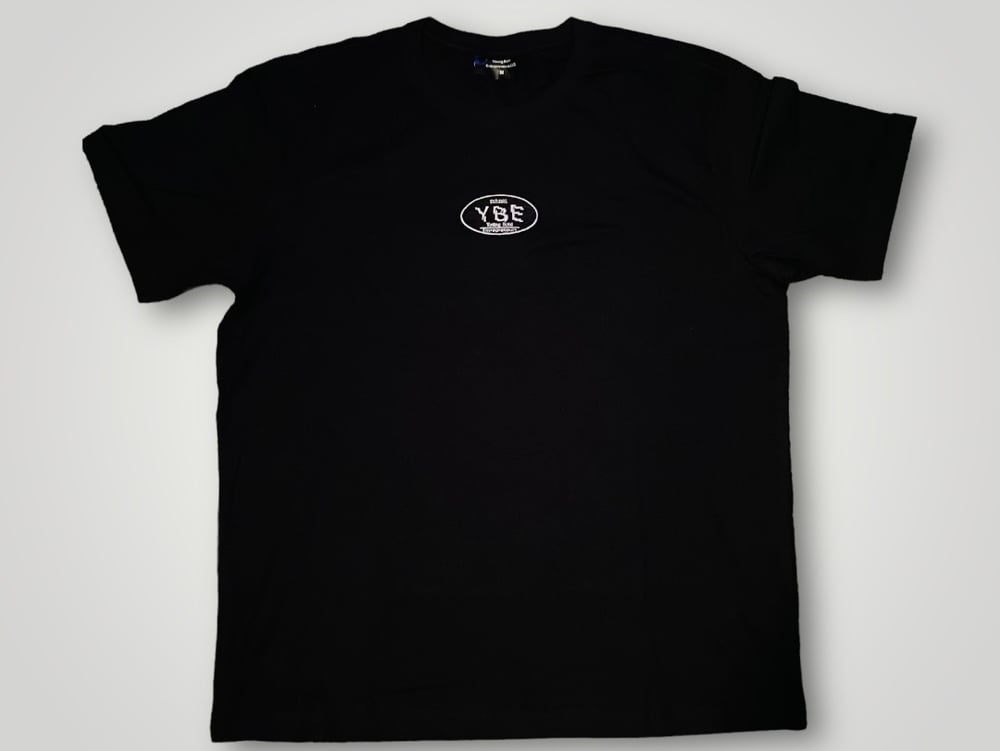 ✨Chase Your Dreams ✨Blk T-shirt 