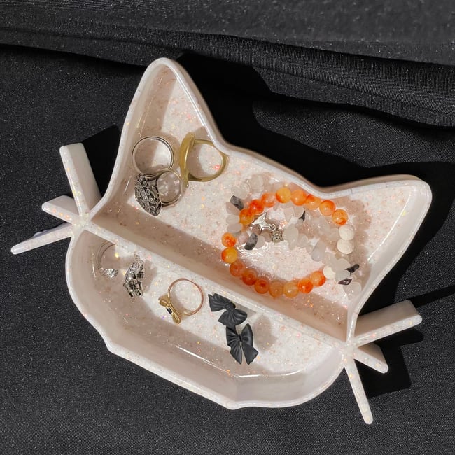 Mini Kitty Shelf/ Trinket Tray 