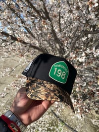Image 3 of 198 Black and camo Snap back 